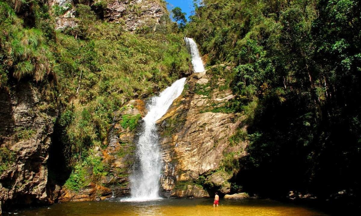  Em Ipoema, Cachoeira Patrocínio Amaro é ideal para banho em seu poço raso
 -  (crédito: Roneijober Andrade/Divulgação)