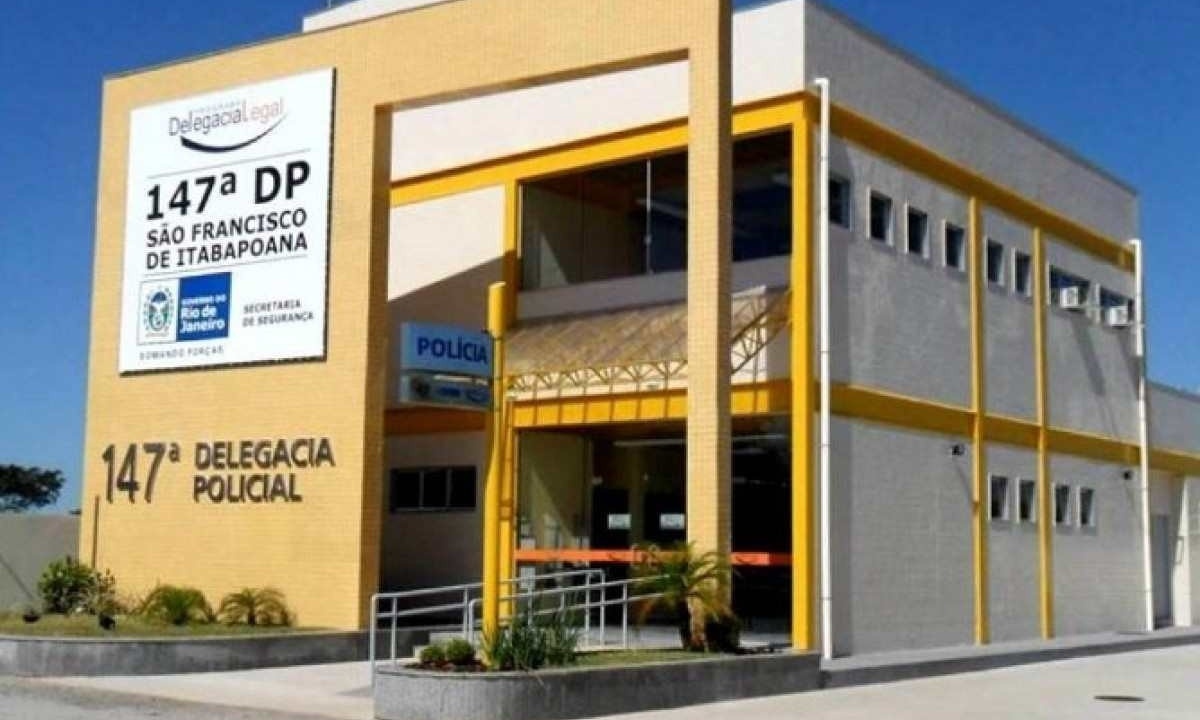 Delegacia dePolícia Civil de São Francisco de Itabapoana, onde pastor foi preso -  (crédito: Reprodução)
