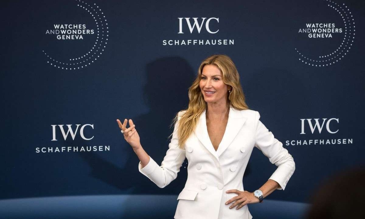 Gisele esteve recentemente no Brasil para divulgar seu livro -  (crédito: Fabrice COFFRINI / AFP)