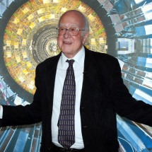 Quem foi Peter Higgs, físico britânico que criou teoria da 'partícula de Deus' e mudou compreensão do Universo - BBC