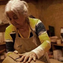 Feira gratuita no Mercado Novo reúne 50 artesãos e obras em argila e papel - Simone Chacham/divulgação