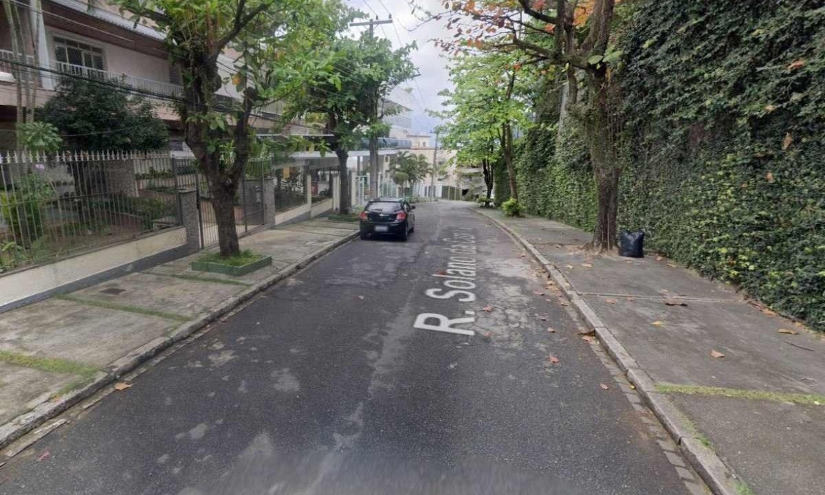 Caso aconteceu na Rua Solano da Cunha, no Jardim Guanabara, no Rio -  (crédito: Reprodução / Google Maps)