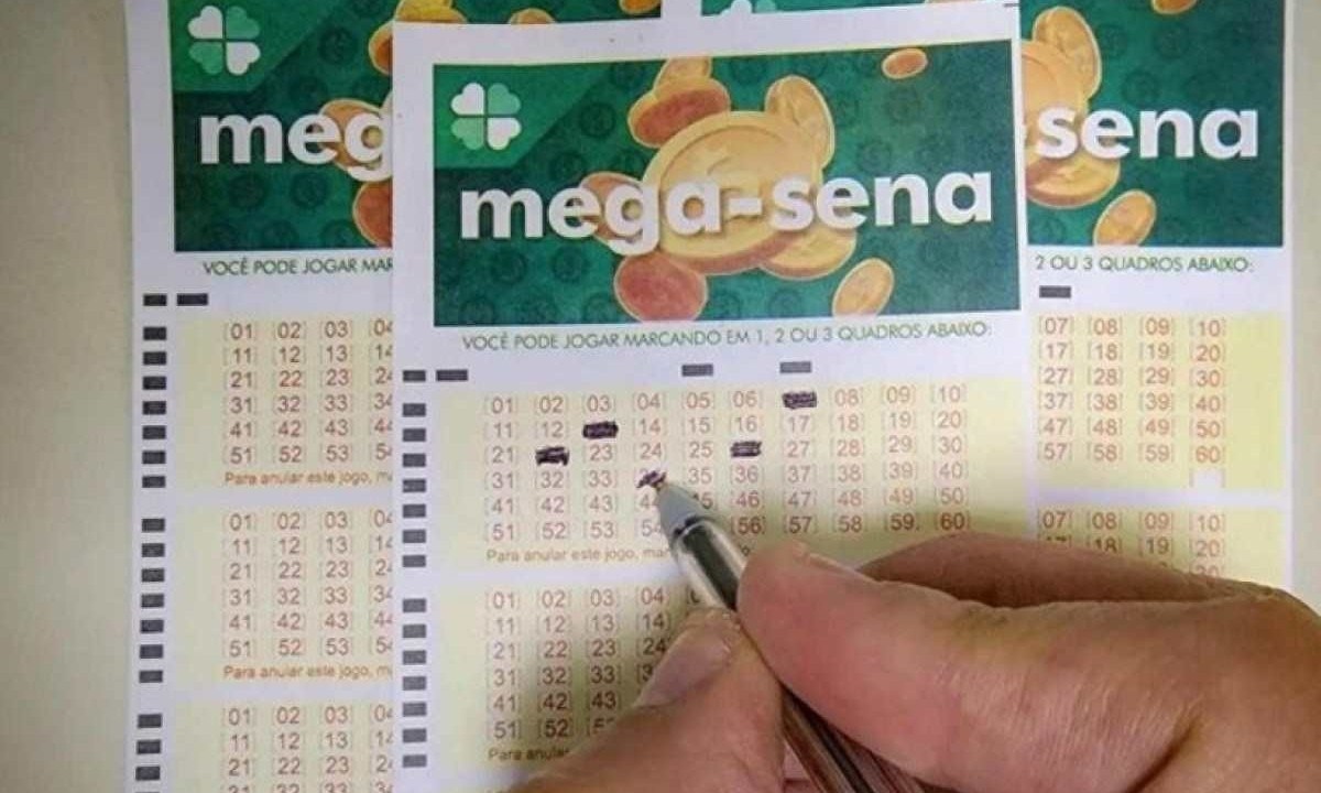 Mega Sena não teve ganhadores no concurso desse sábado (13/4) -  (crédito: Agência Brasil)