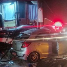 MG: acidente entre ônibus e carro resulta na morte de um homem na BR-040 - Corpo de Bombeiros/Divulgação