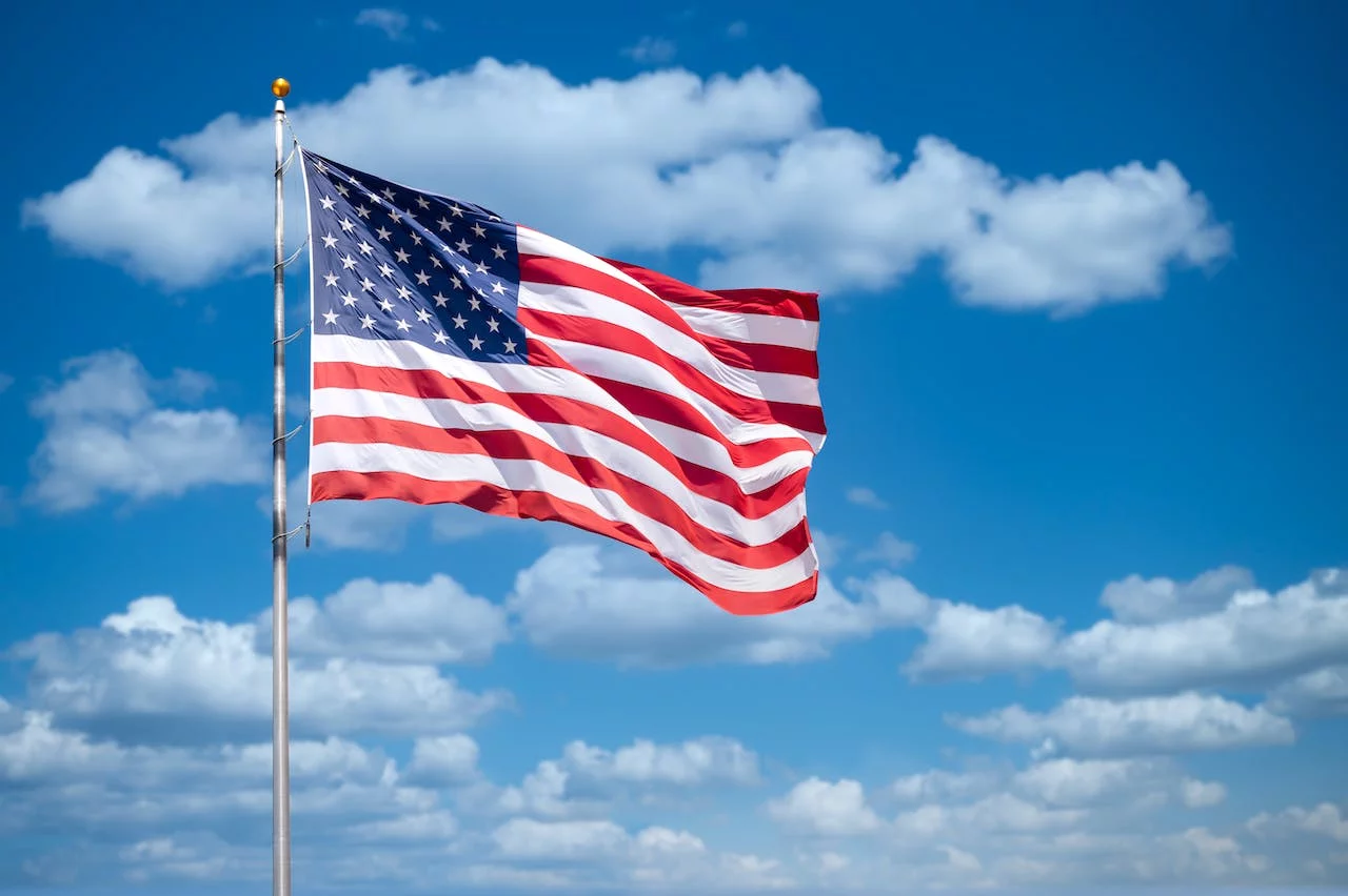 Não é o inglês? Entenda por que os Estados Unidos não têm uma língua oficial - Bandeira dos Estados Unidos - Brett Sayles no Pexels