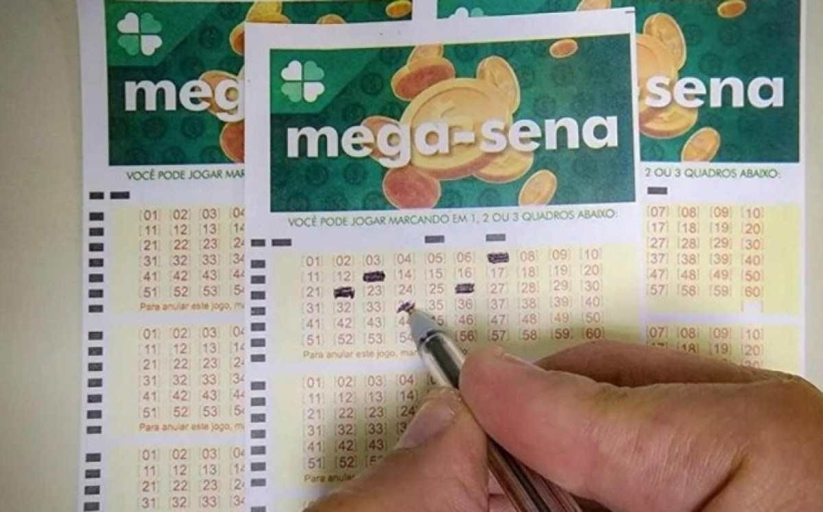 Mega-Sena acumula e prêmio vai a R$ 72 milhões