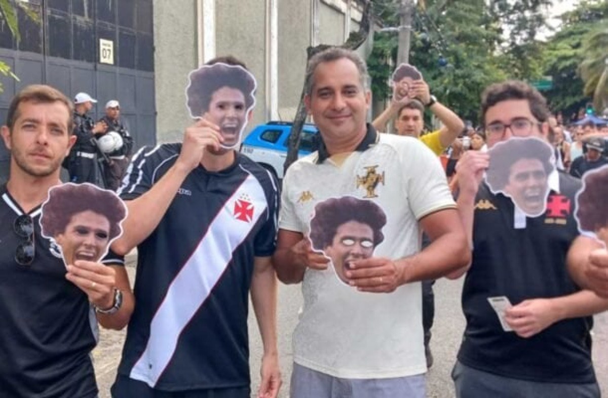 Vasco faz homenagens a Dinamite em jogo contra o Grêmio