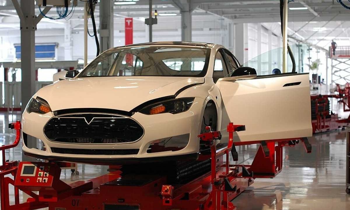 Fábrica da Tesla em Freemont, nos Estados Unidos -  (crédito: Maurizio Pesce/wikimedia commons)