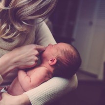 Entenda como solicitar o salário-maternidade e evitar golpes - pixabay/Reprodução