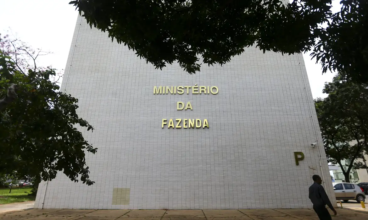 Projeto da LDO mantém meta de déficit zero para 2025 -  (crédito: EBC)