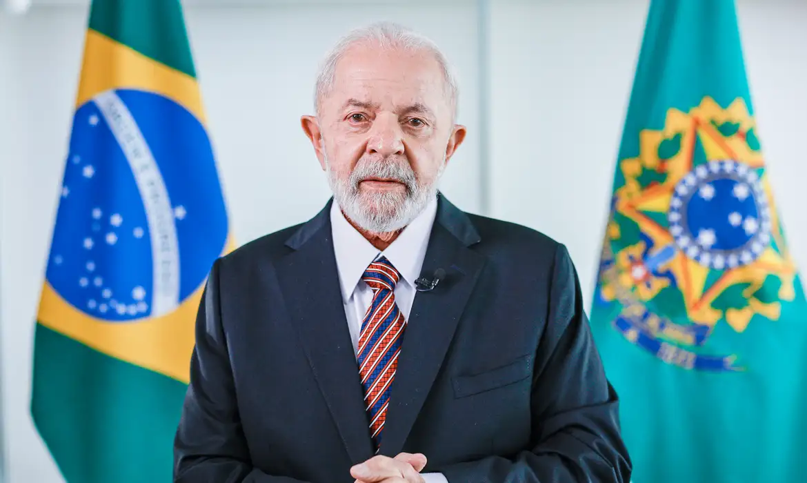 Lula: Equador deve desculpas ao México por invasão de embaixada -  (crédito: EBC)