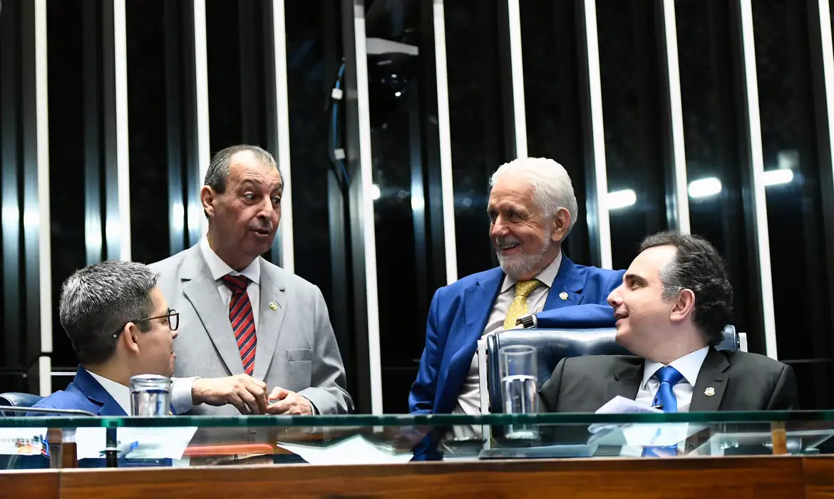 Senado aprova PEC sobre criminalização da posse de drogas -  (crédito: EBC)