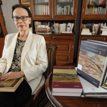 Morre Maria Efigênia Lage, historiadora mineira ganhadora do prêmio Jabuti - Beto Novaes/EM/D.A Press