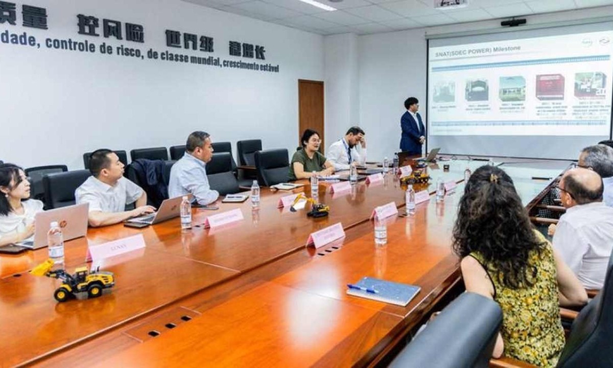 Representantes da companhia chinesa se reuniram com a Prefeitura de Pouso Alegre -  (crédito: PMPA)