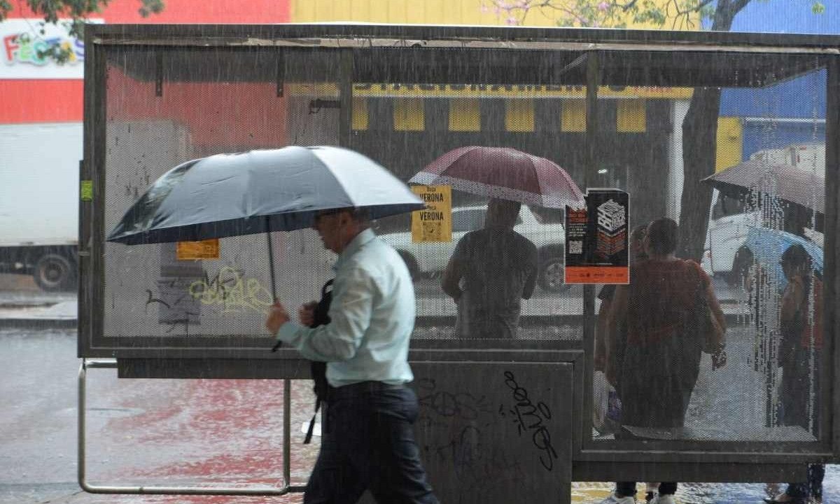 BH &eacute; a capital brasileira com o maior n&uacute;mero de dias sem chuvas, a &uacute;ltima registrada foi no dia 19 de abril -  (crédito: T&uacute;lio Santos/EM/D.A. Press)