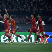 Europa League chega às semifinais sem Milan e Liverpool - No Ataque Internacional