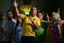 Bolsonaro convoca apoiadores para ato em Copacabana