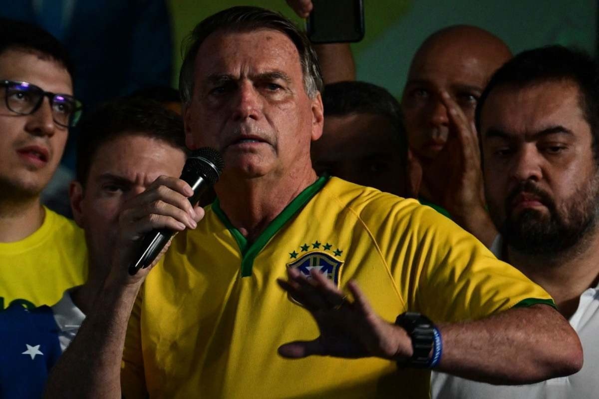 STF mantém multa a Bolsonaro por ataques a Lula em 2022
