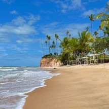 Barra do Cahy: conheça a primeira praia do Brasil e seus encantos - Uai Turismo