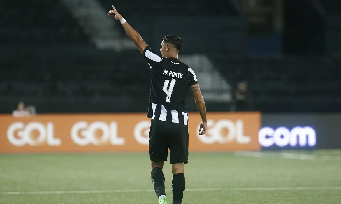 Mateo Ponte marca e Botafogo vence a primeira no Brasileiro -  (crédito: EBC)