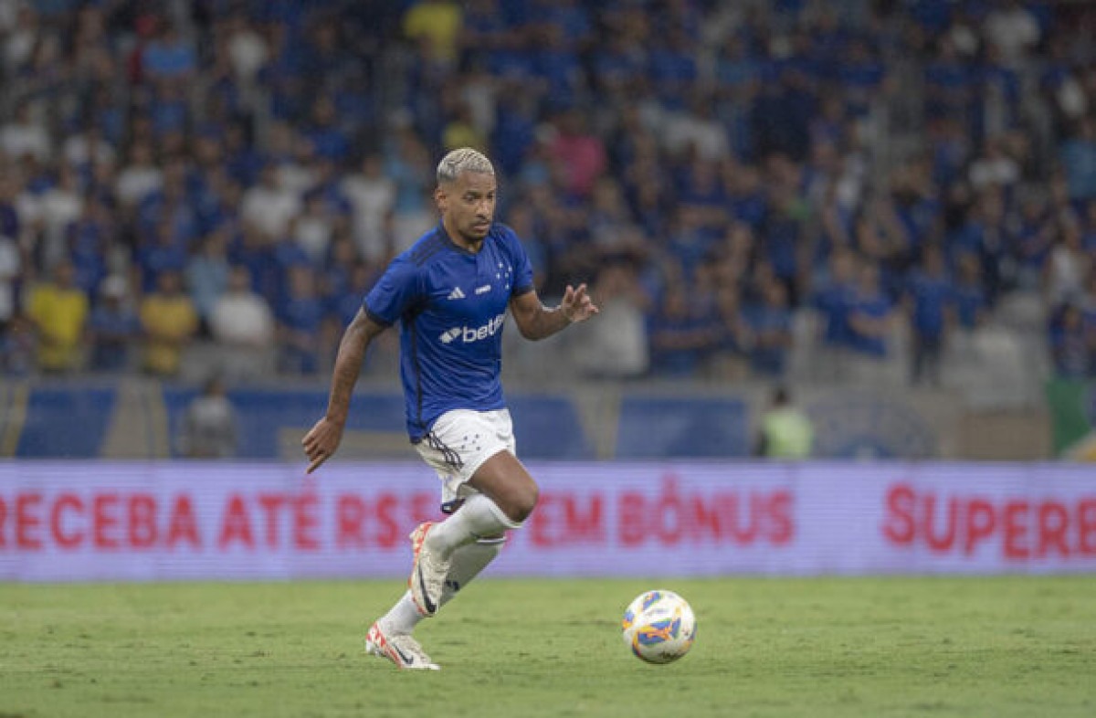 Em negociação para permanecer no Cruzeiro, Matheus Pereira é direto: ‘não tenho vontade de sair’