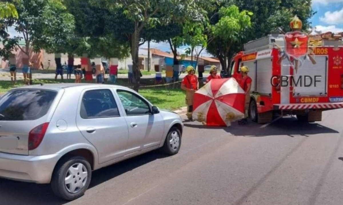 Natanael Pereira Bonfim, 5, soltou a mão do pai, Fernando José Bonfim, e correu em direção à pista de rolamento -  (crédito: BMDF)