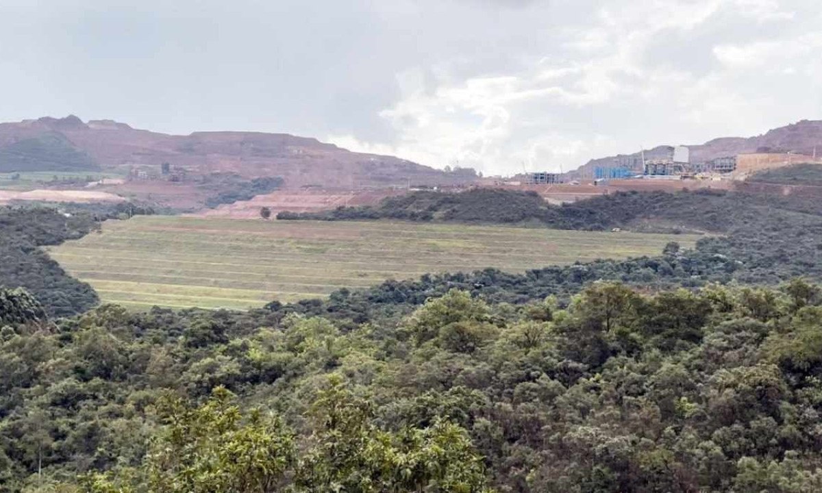 Barragem de Serra Azul da ArcelorMittal é a mais crítica sem proteção, em Itatiaiuçu -  (crédito: Mateus Parreiras/EM/D.A.Press)