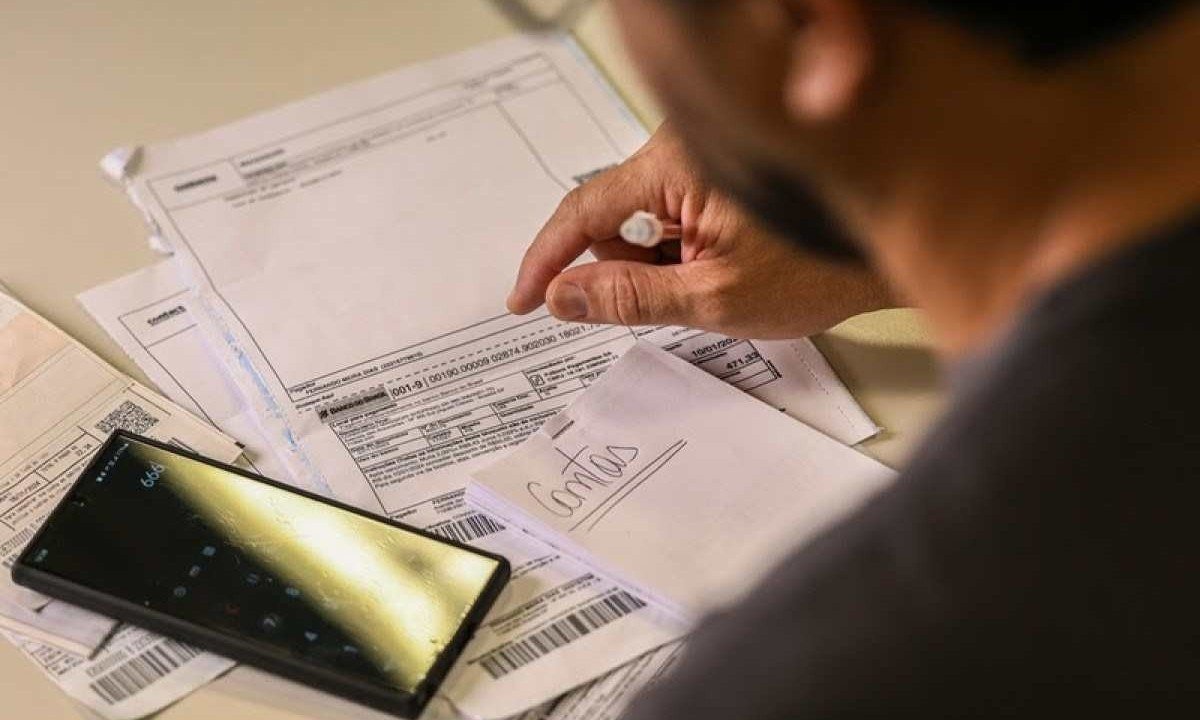 População entre 30 e 39 anos é a mais endividada da capital mineira
  -  (crédito:  Marcelo Casal Jr. / Agência Brasil)