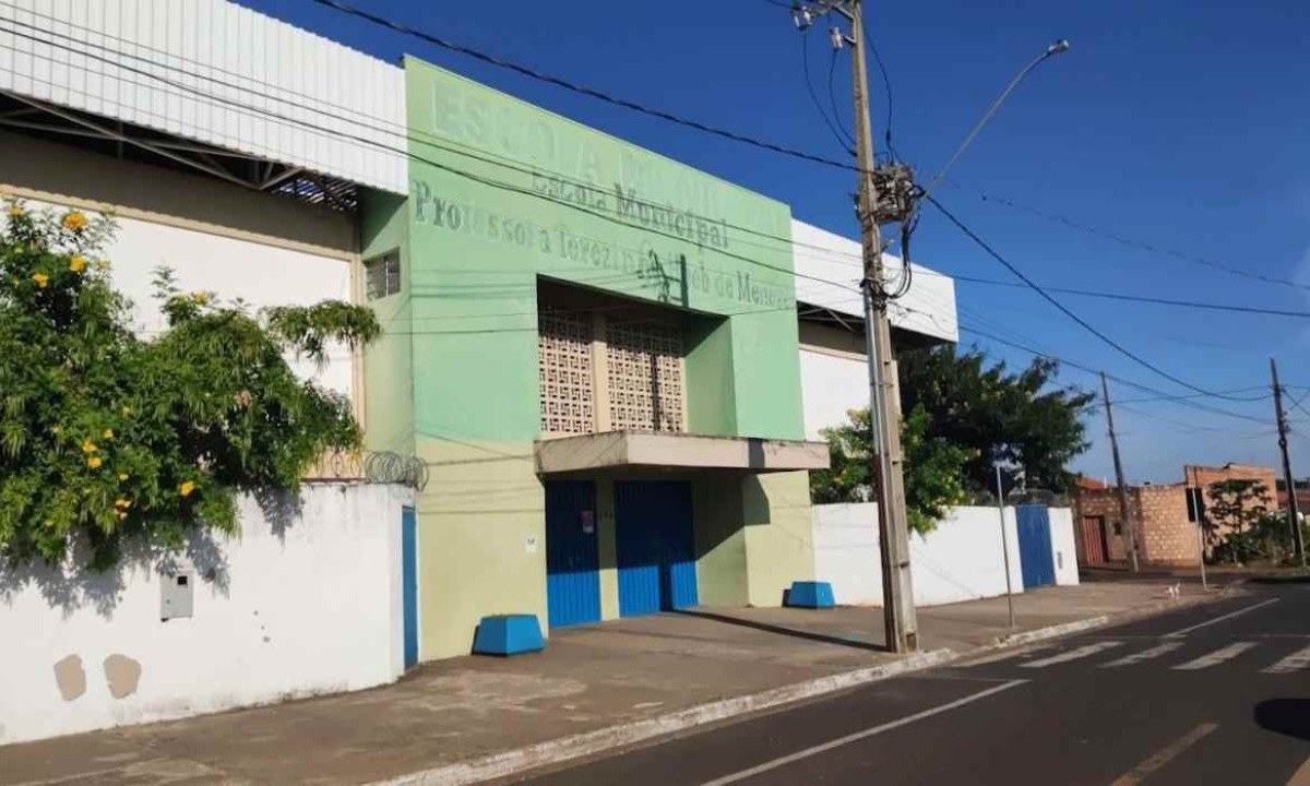 Adolescente foi esfaqueada dentro de escola em Uberaba -  (crédito: Divulgação / Prefeitura de Uberaba)