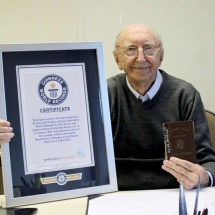 Conheça Walter Orthmann, brasileiro trabalha há 86 anos na mesma empresa - Reprodução/RenauxView
