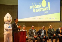MG: 356 municípios recebem selo por bater meta de vacinação no estado