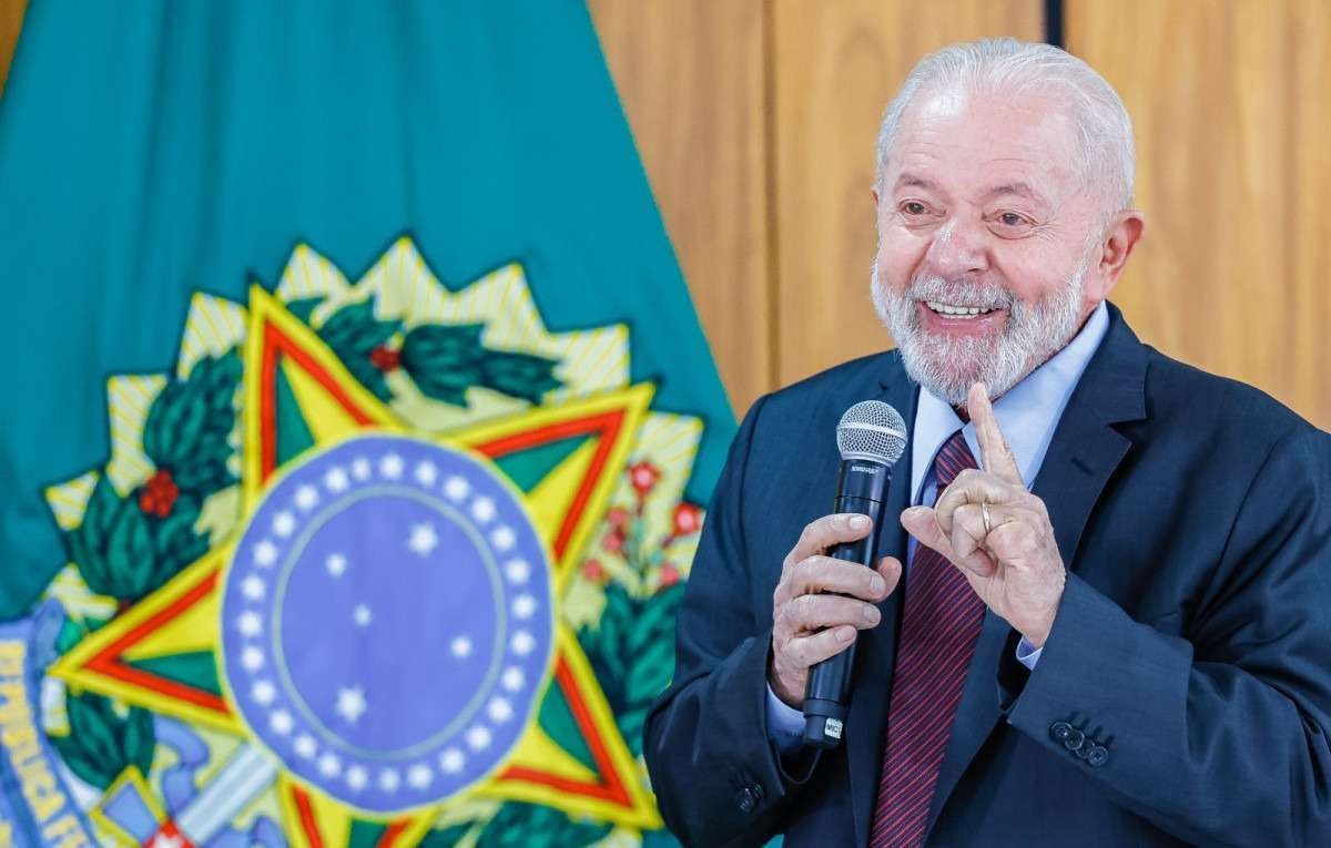 Lula sobre confiança de investidores estrangeiros: ‘Coincidência?’