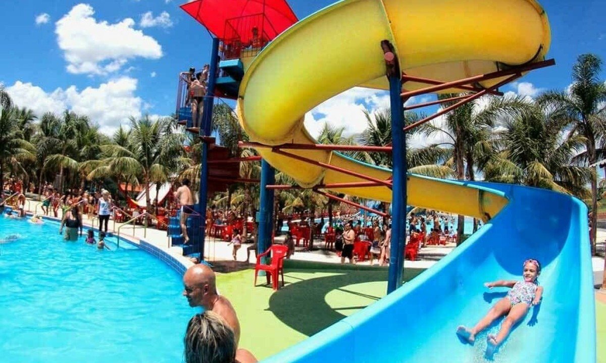 Castelo Park Aquático participa do Abril Azul -  (crédito: Uai Turismo)