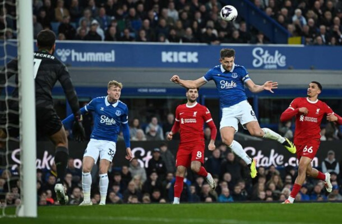 Everton quebra tabu histórico contra o Liverpool