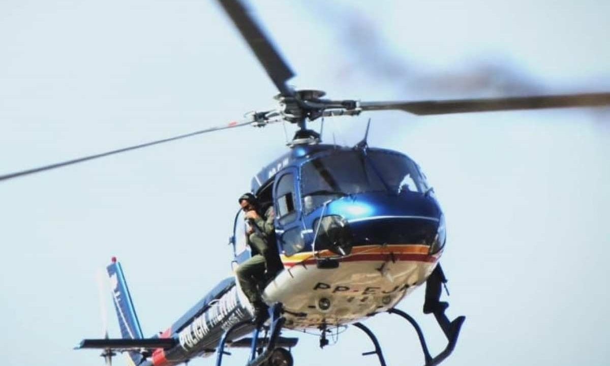 Helicóptero da Polícia Militar -  (crédito: Reprodução/Instagram @/comave.pmmg)