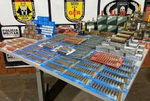 Quase 4 mil munições são apreendidas em casa denunciada por venda de drogas