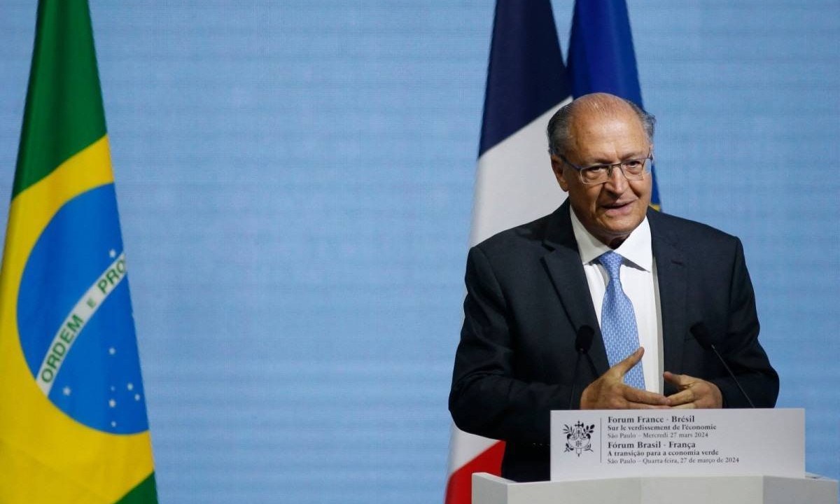 Vice-presidente Geraldo Alckmin usou o lançamento do álbum da Anitta para alertar sobre ENEM -  (crédito: Miguel Schincariol / AFP)