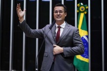 Deltan anuncia desistência de pré-candidatura à Prefeitura de Curitiba