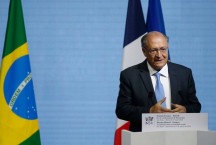 Alckmin usa lançamento da Anitta para alertar candidatos do prazo do ENEM