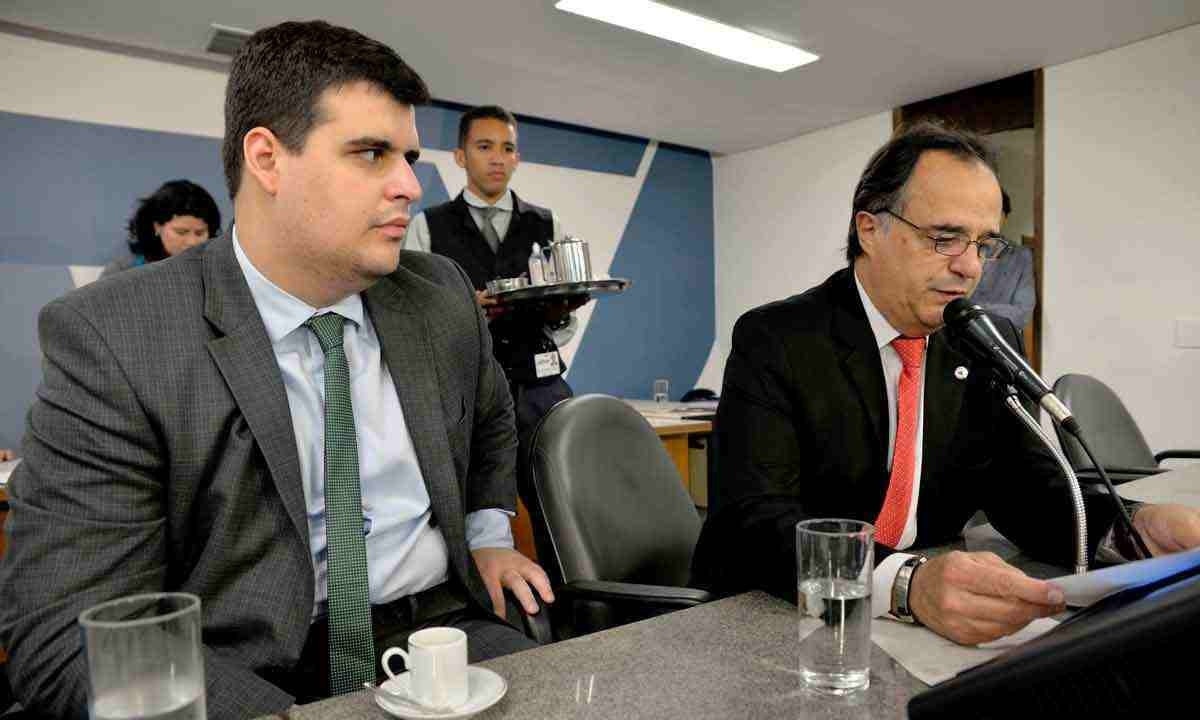 Os deputados Bruno Engler e Mauro Tramonte poderão dividir o voto da direita em BH -  (crédito: Sarah Torres/ALMg)