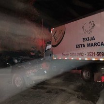 Idoso morre ao bater de frente com caminhão frigorífico em Minas - CBMMG