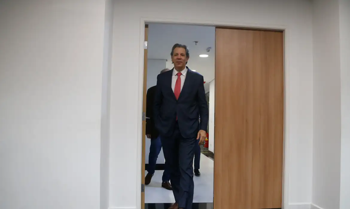 Haddad diz que Congresso "disciplinou" programa para setor de eventos -  (crédito: EBC)