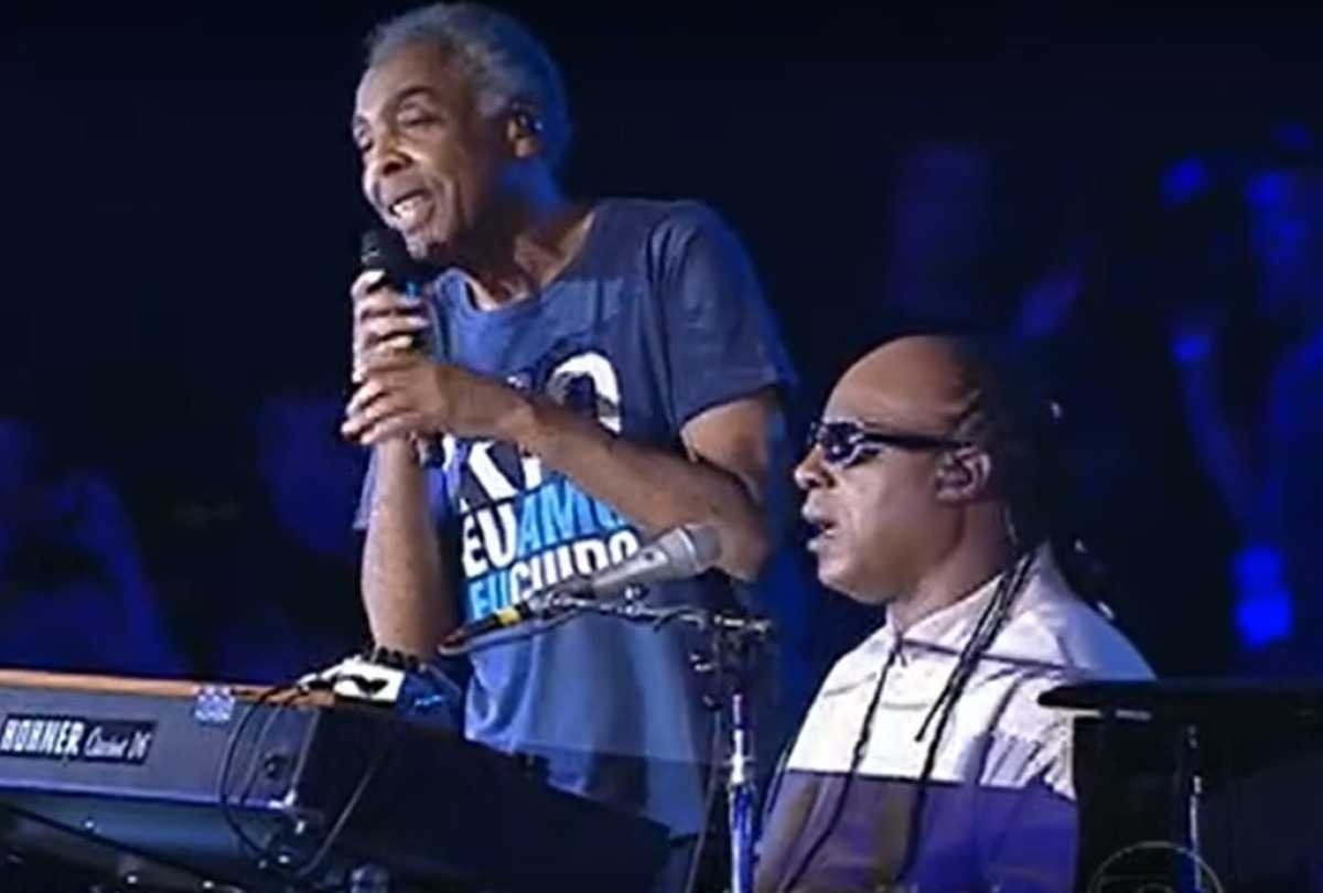 Stevie Wonder e Gilberto Gil em Copacabana, em 2012