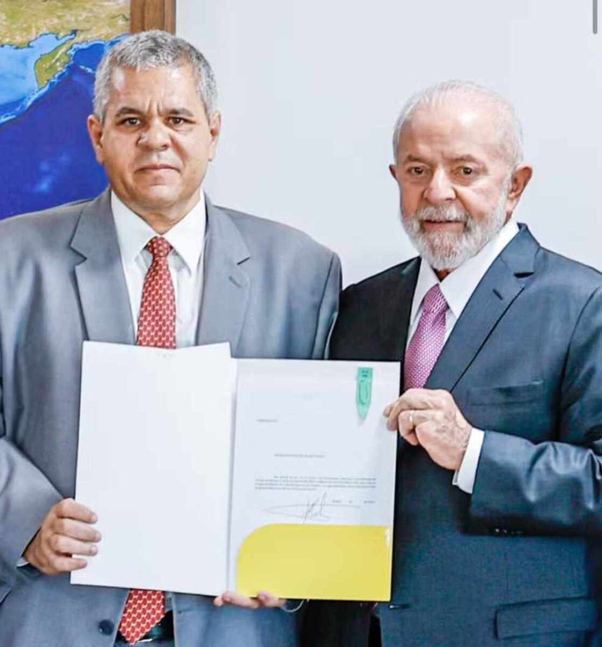 Lula escolhe advogado mineiro para vaga de ministro do TST