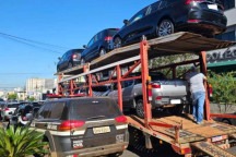 Polícia apreende 15 veículos em operação contra fraude e venda