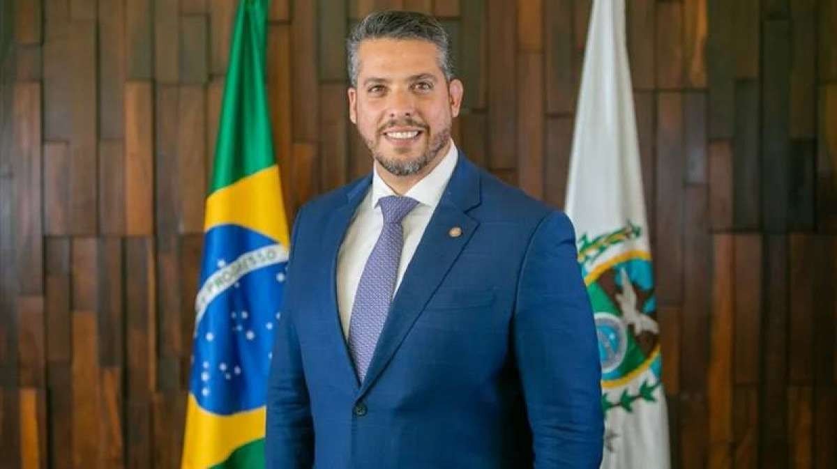 TRE do Rio de Janeiro condenou Rodrigo Amorim nesta quinta (2/5), por maioria (4 a 3), a um ano, quatro meses e 13 dias de prestação de serviços comunitários junto à população de rua -  (crédito: Alerj/Divulgação)