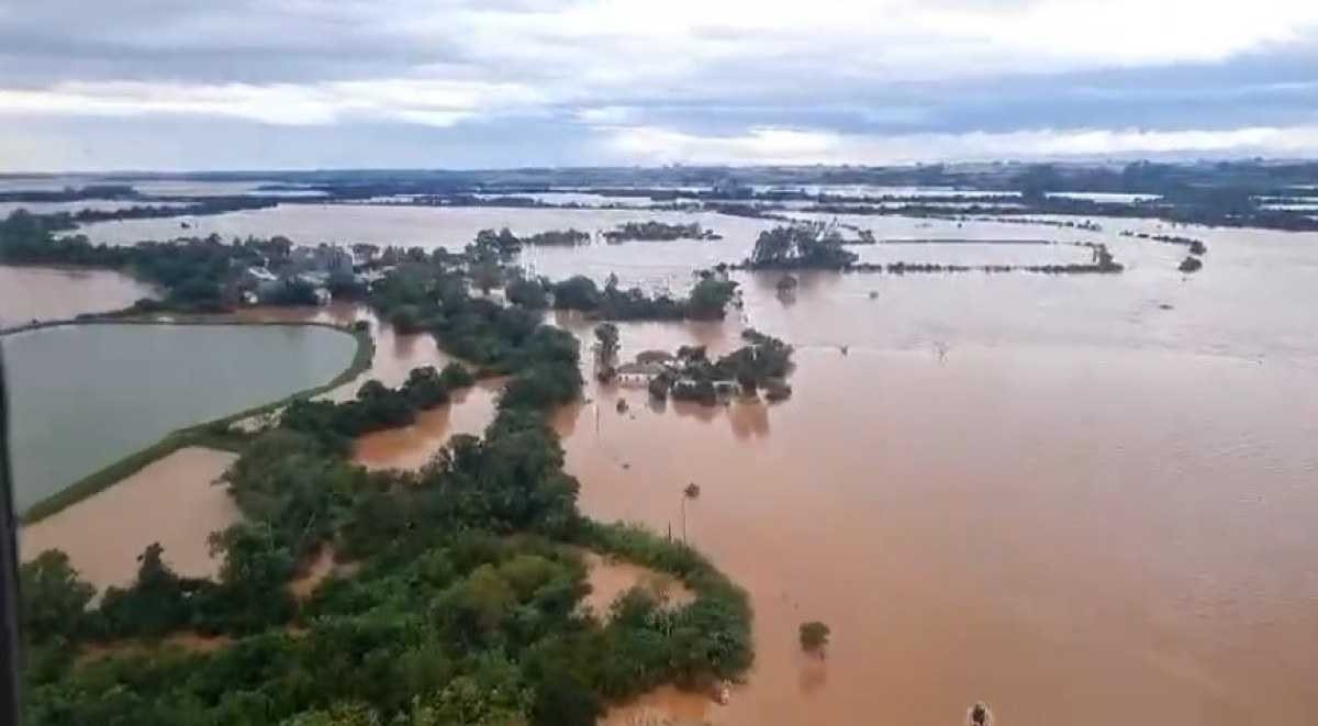 Vídeo: Barragem entra em colapso no Rio Grande do Sul