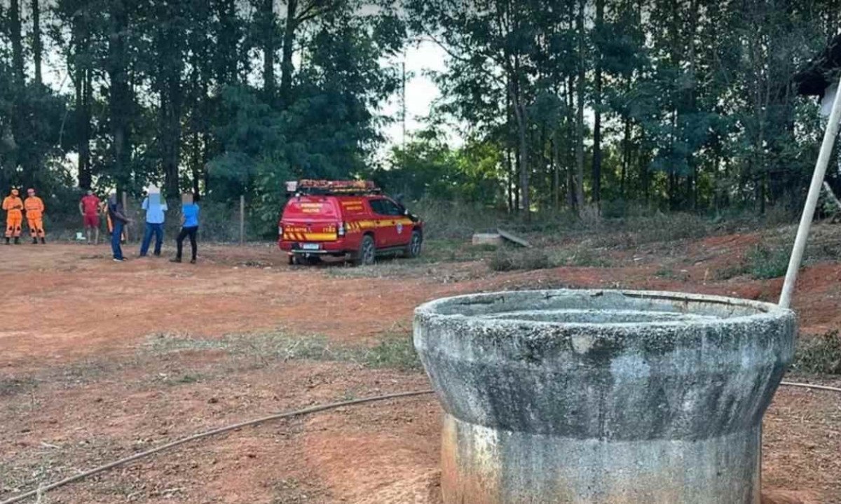 Local onde ocorreu a tragédia é uma unidade da DB Agricultura e Pecuária, que, em nota, lamentou as mortes -  (crédito: Corpo de Bombeiros/Divulgação)