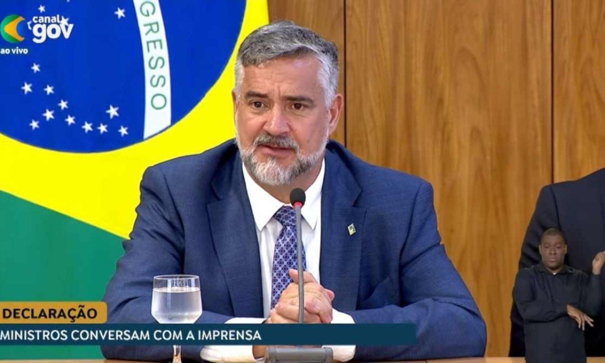 O ministro da Comunicação Social, Paulo Pimenta, e ministro do Desenvolvimento Regional, Waldez Góes, vão instalar um escritório de coordenação de ações do governo federal no Rio Grande do Sul -  (crédito: Reprodução/Youtube)