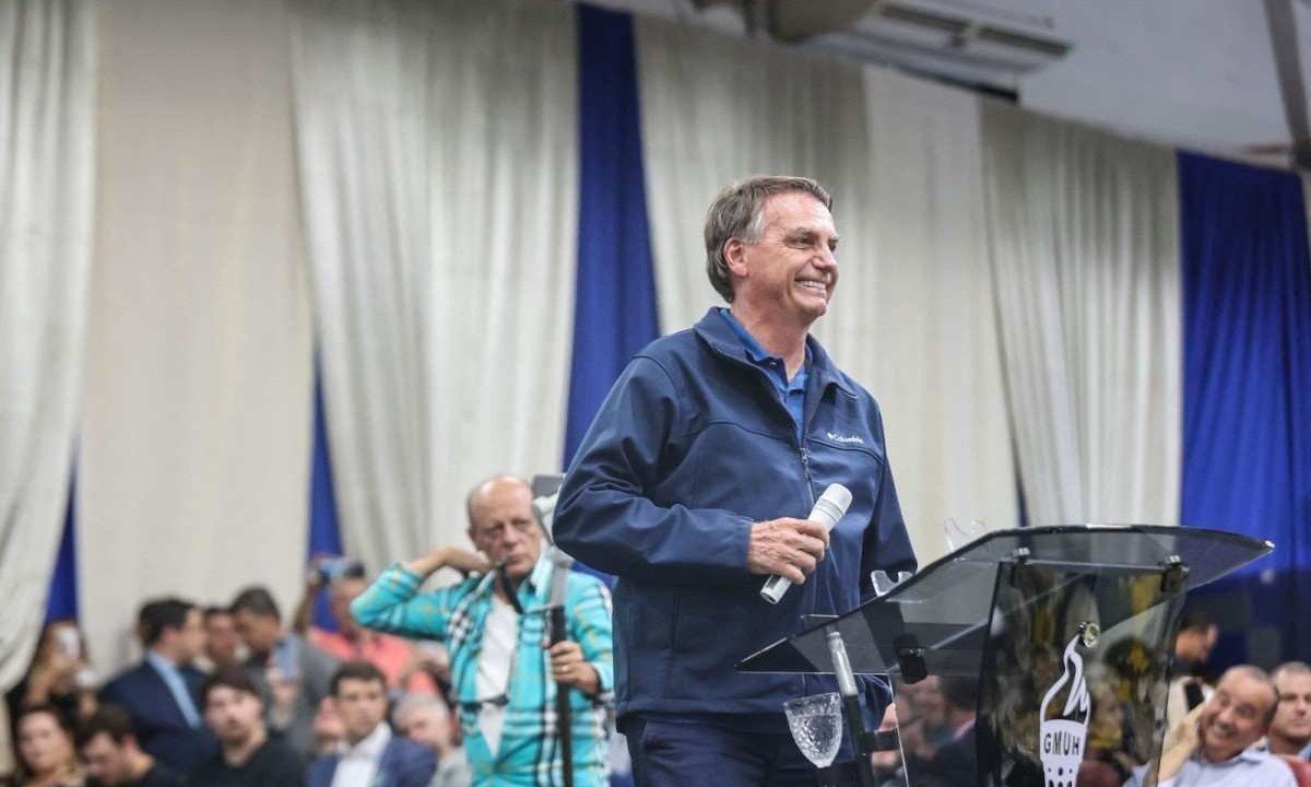 Ex-presidente Jair Bolsonaro foi condenado a inelegibilidade por oito anos pelo TSE.  -  (crédito: Anderson Coelho / AFP)